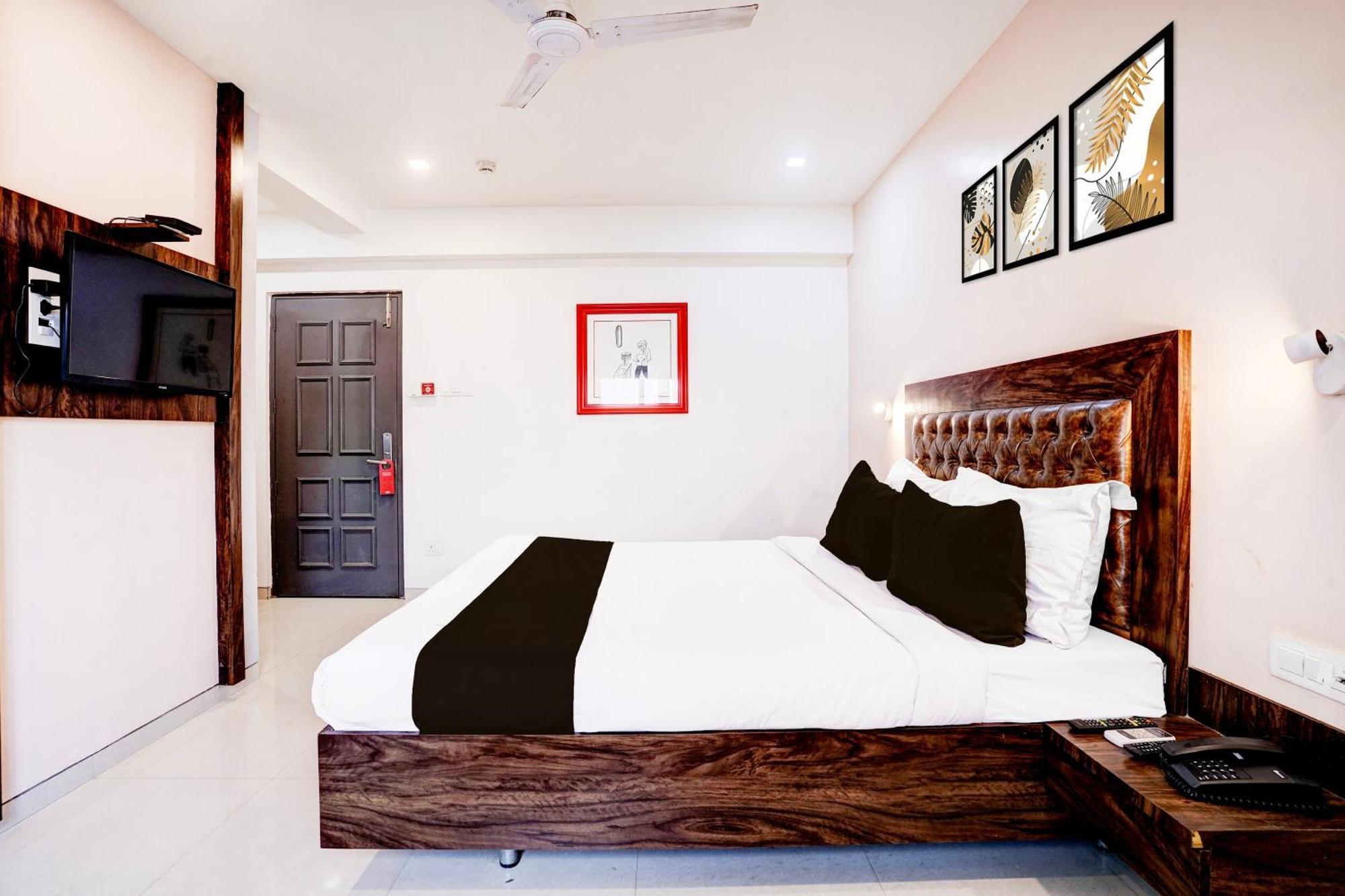 Townhouse Oak Kopar Khairane Navi Mumbai Formerly Ivy Hotel Екстер'єр фото