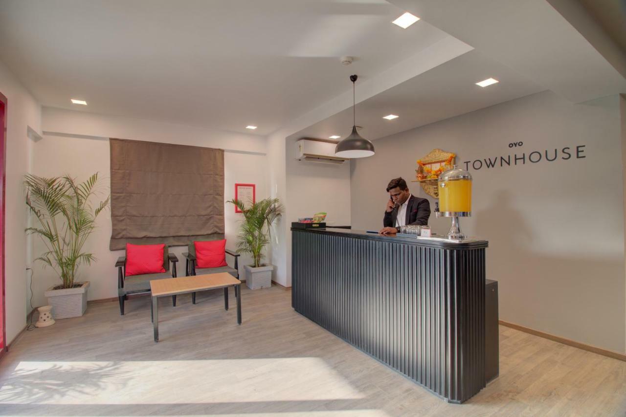 Townhouse Oak Kopar Khairane Navi Mumbai Formerly Ivy Hotel Екстер'єр фото